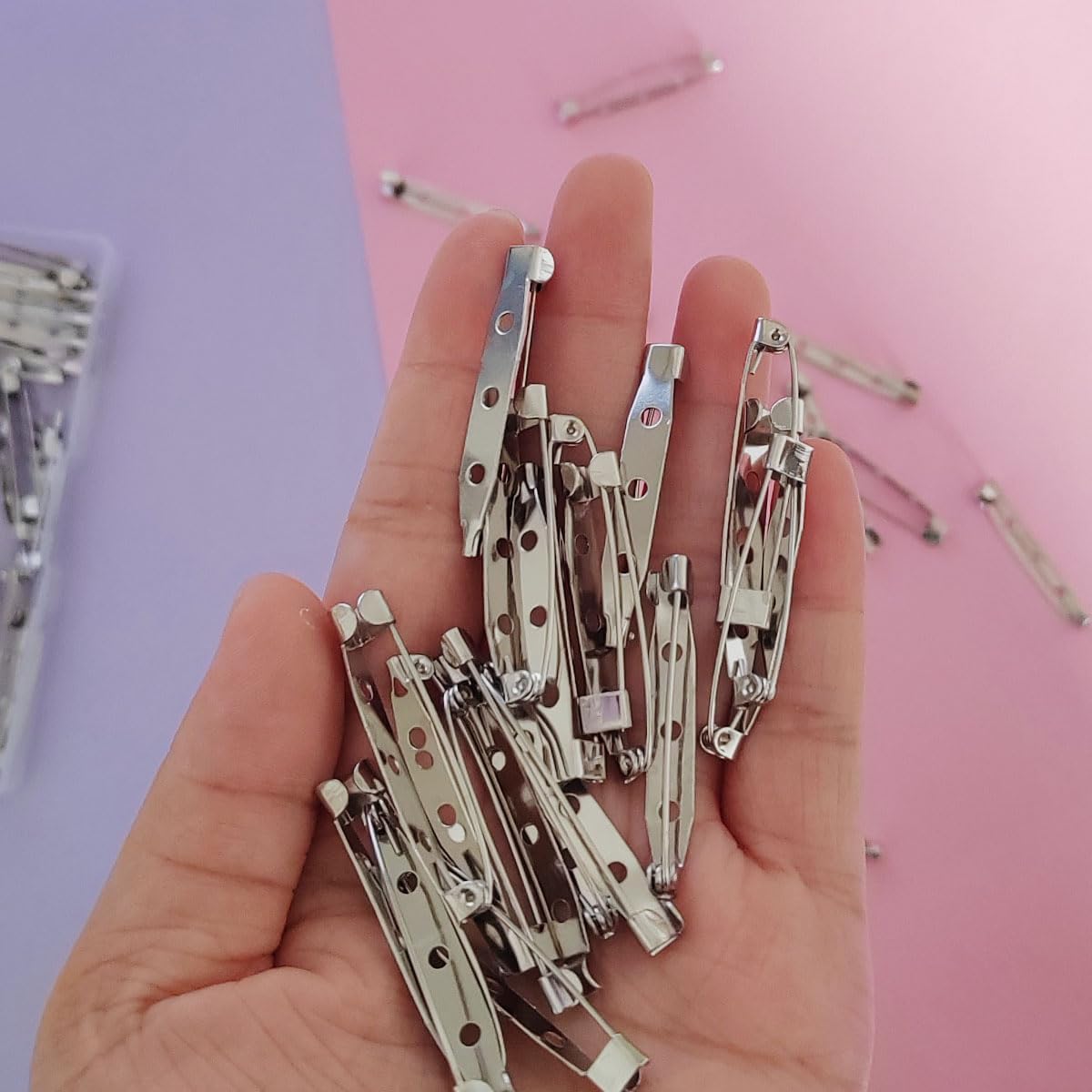 100 Pcs Locking Pins Backs Safety Clasp Brooch, Silver Brooch Pin, Bar Pin, for Name Tags, Jewelry Making and DIY Crafts